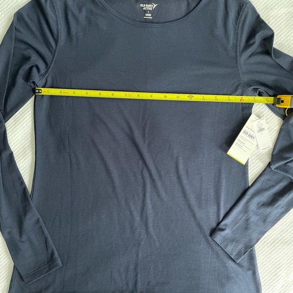 NWT Old Navy Active Top - Picture 4 of 5